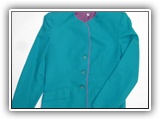 Blazer dama, vivos y tonos combinados, cuello cerrado o con solapas.