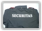 Logo reflectivo.