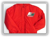 Campera corta impermeable, abrigo, cuello alto.