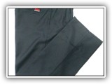 Pantalón vestir en sarga polyester, pasacintos dobles. 
